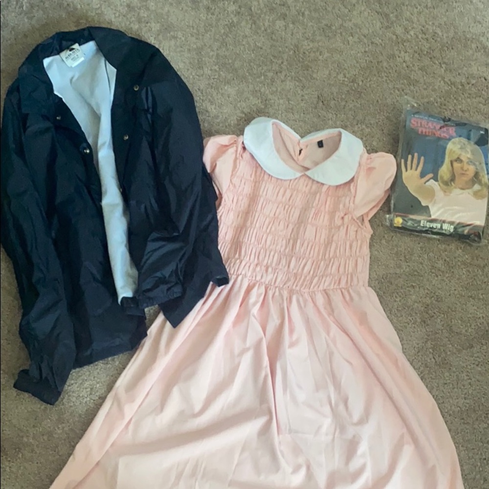 Stranger Things Eleven costume